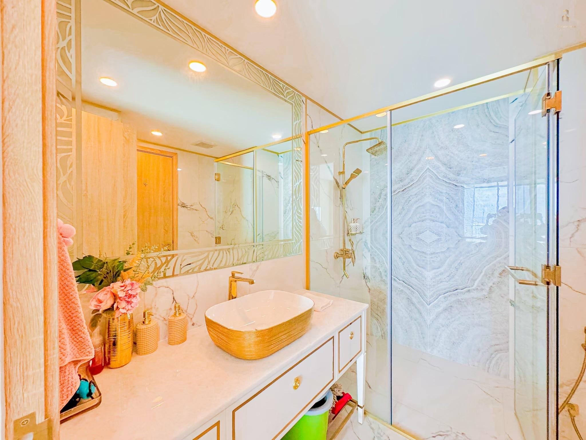 Copacabana Beach Jomtien condo for sale