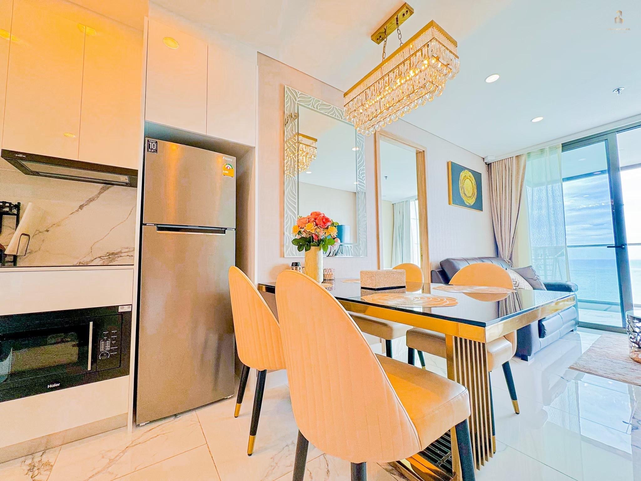 Copacabana Beach Jomtien condo for sale